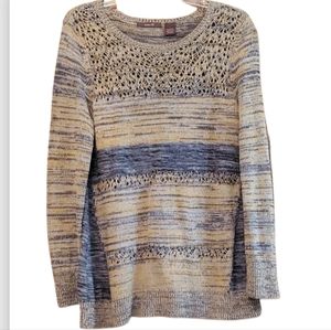 Women's Heather 100% sweater Size L.